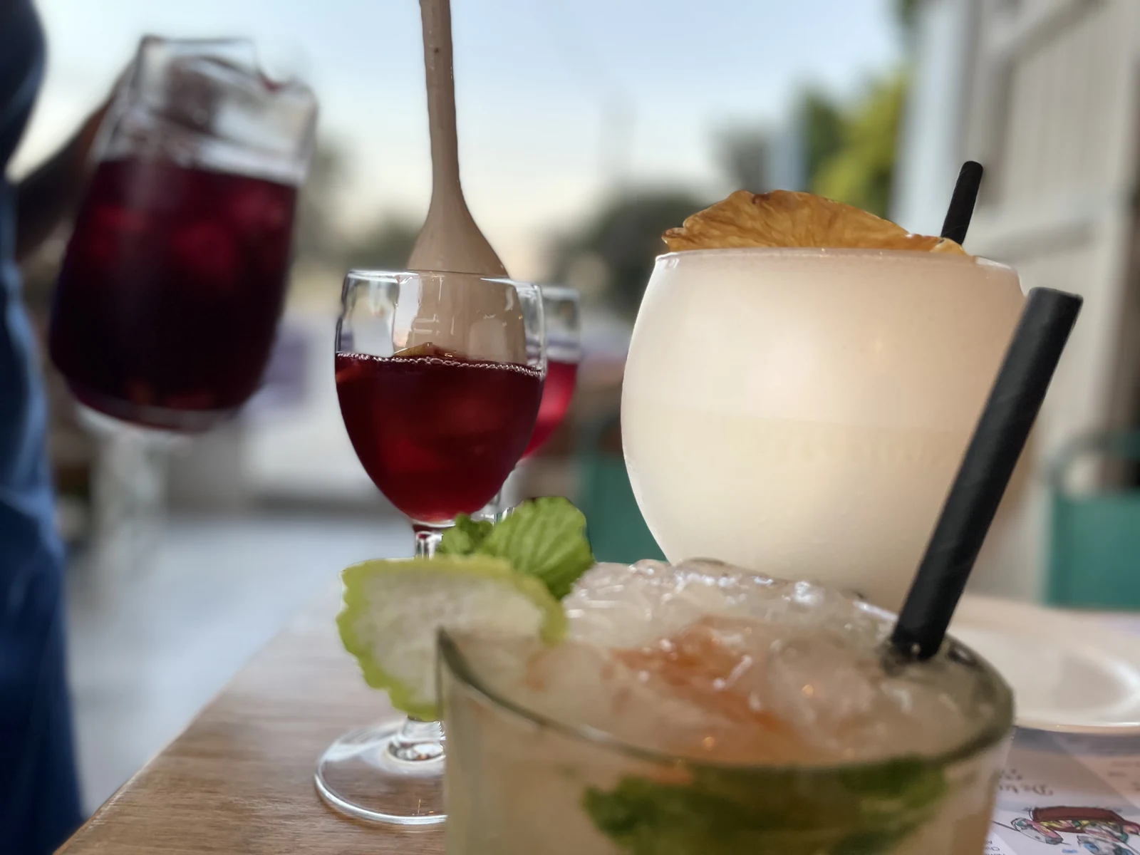 Copas en la mesa