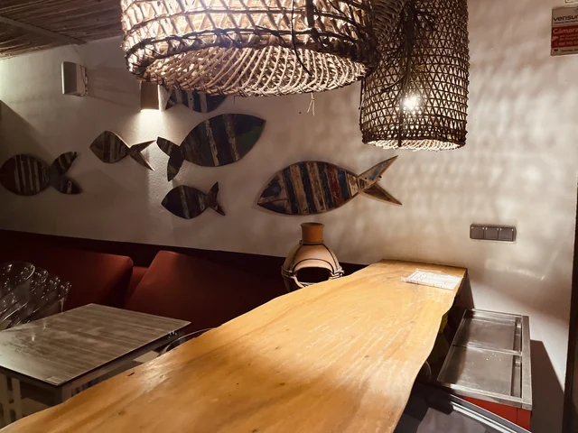 La mesa y la decoración